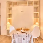 Lumineux Avec Balcon, A 400 M Des Thermes, Wifi Et Parking Inclus - Fr-1-841-21 Apartmán