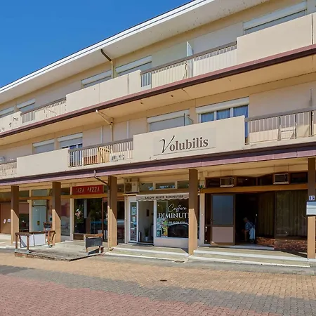 דירה Lumineux Avec Balcon, A 400 M Des Thermes, Wifi Et Parking Inclus - Fr-1-841-21 *